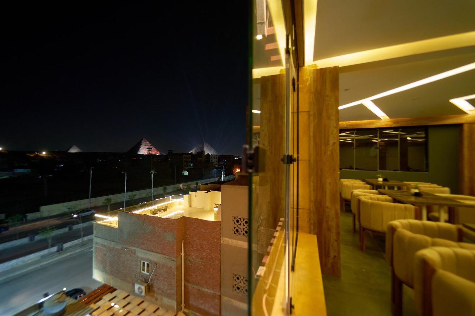 Crown Pyramids View Hotel Giza Bagian luar foto