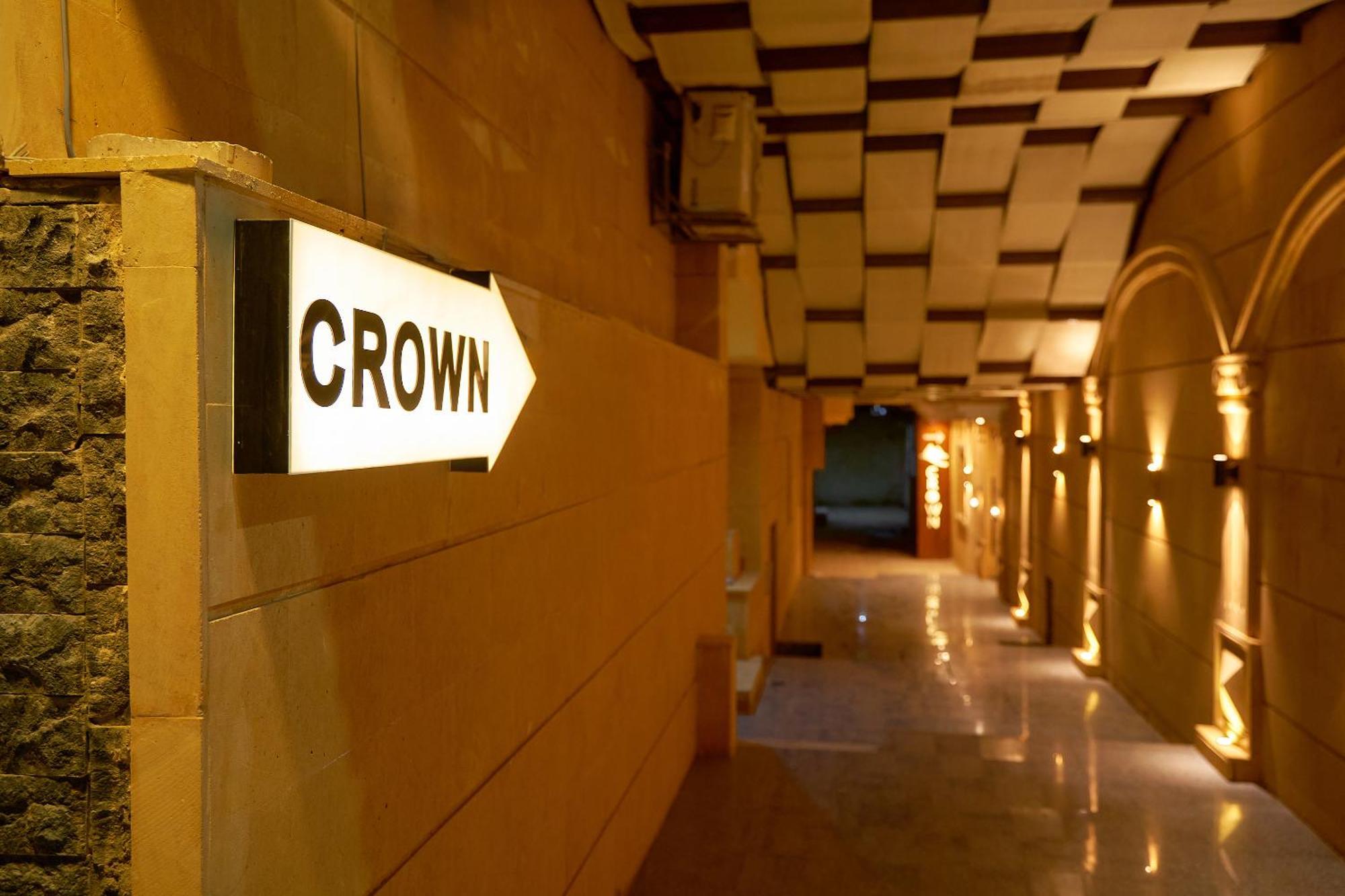 Crown Pyramids View Hotel Giza Bagian luar foto